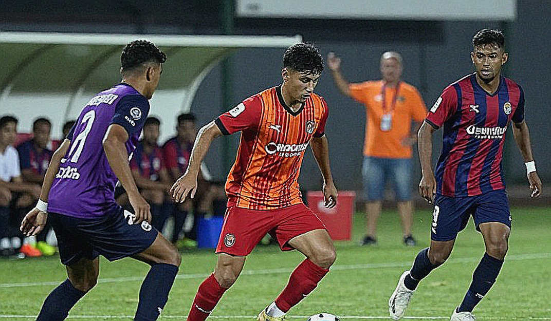 Vietnamese Football: When Data Falls Silent, a Journey to Find Signals in the Quiet Vietnamese Football: When Data Falls Silent, a Journey to Find Signals in the Quiet