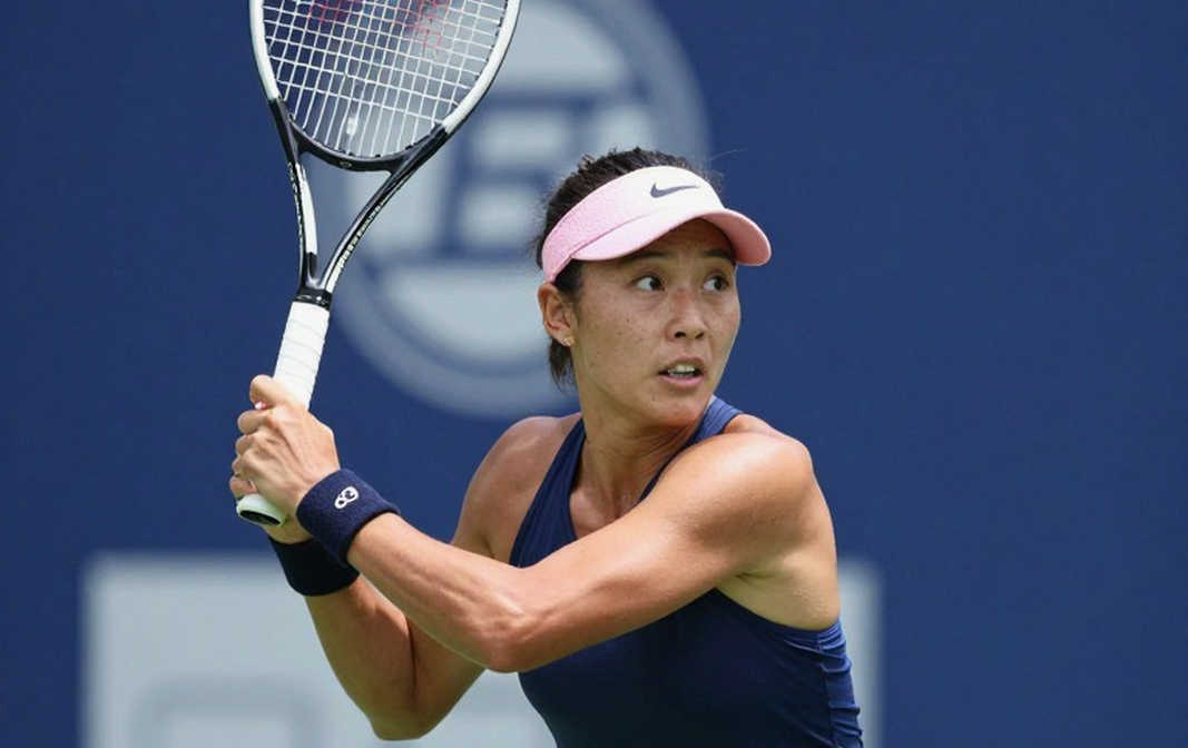 Carlos Alcaraz vượt qua cú sốc đầu trận để tiến vào vòng hai US Open Carlos Alcaraz vượt qua cú sốc đầu trận để tiến vào vòng hai US Open