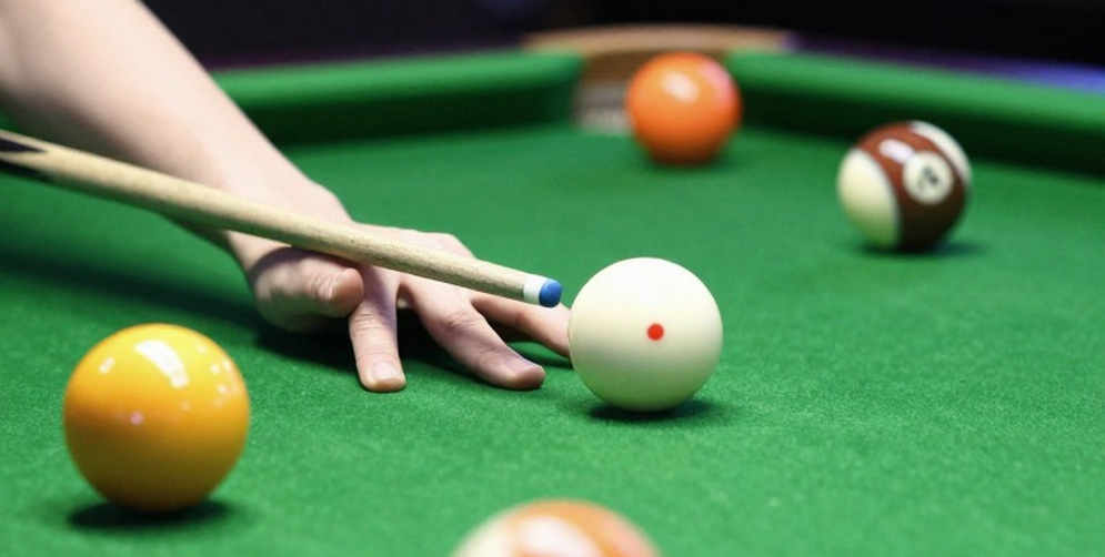 Williams Rallies from 1-5 Down, Carter Beats Ding Junhui 6-2: Brentwood and the Sediment of a Forties Generation Williams Rallies from 1-5 Down, Carter Beats Ding Junhui 6-2: Brentwood and the Sediment of a Forties Generation