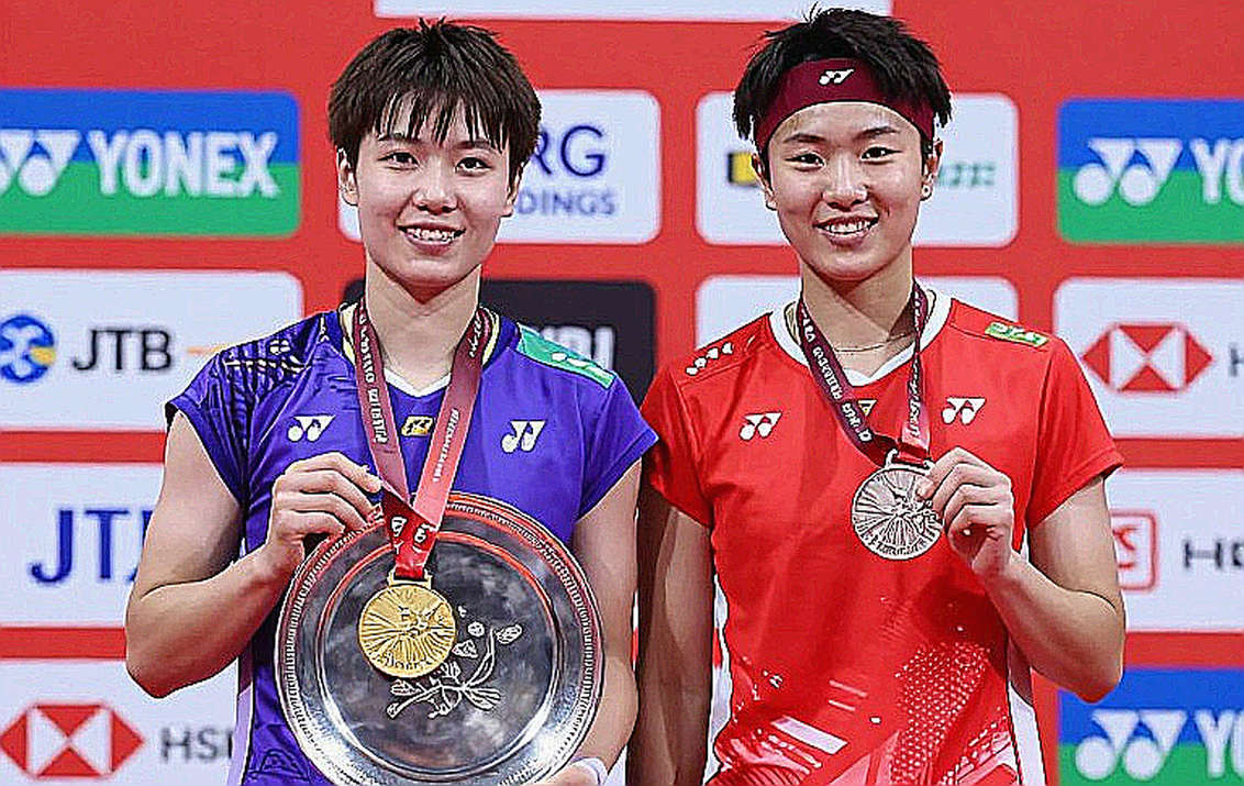 Alwi Farhan tập cùng Kento Momota tại Tokyo: bài kiểm tra cuối của Indonesia trước Asian Games 2026