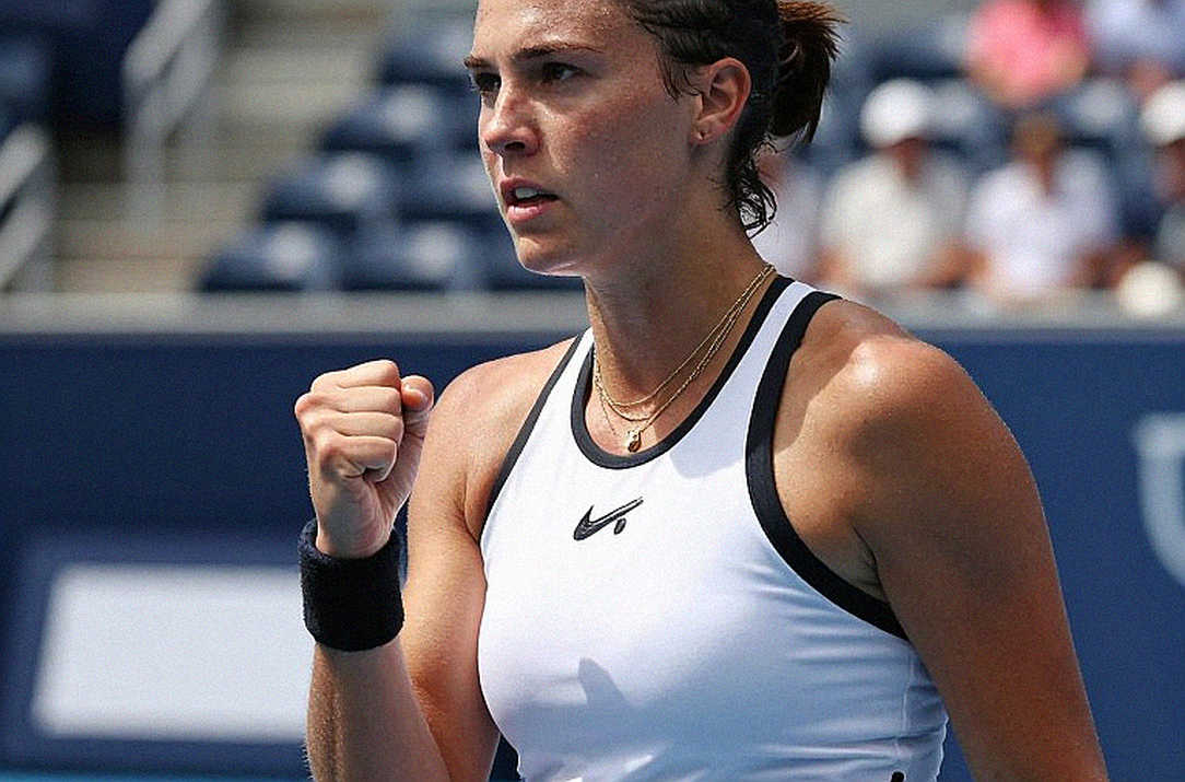 Elena Rybakina rút lui khỏi US Open 2026? Sự thật đằng sau chấn thương gân gót chân trái