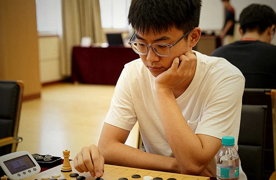 Sicily, Olympiad và khoảng trống tiếng nói nữ: đọc ChessBase Magazine #225 từ Đà Nẵng