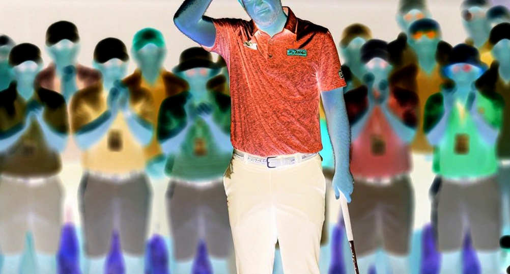Tiger Woods có được phép lái xe golf? Câu hỏi làm bối rối Biện lý bang trong buổi họp báo