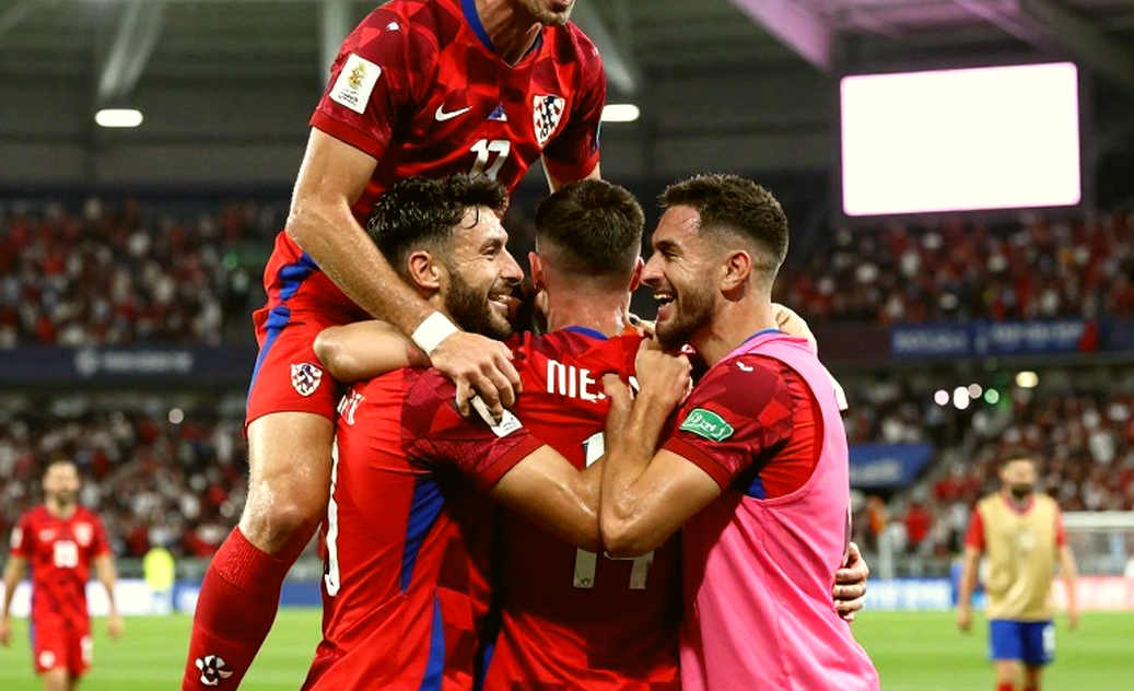 Vozinha và cái giá của sự vĩ đại: Khi người hùng World Cup ước mình chưa từng nổi tiếng