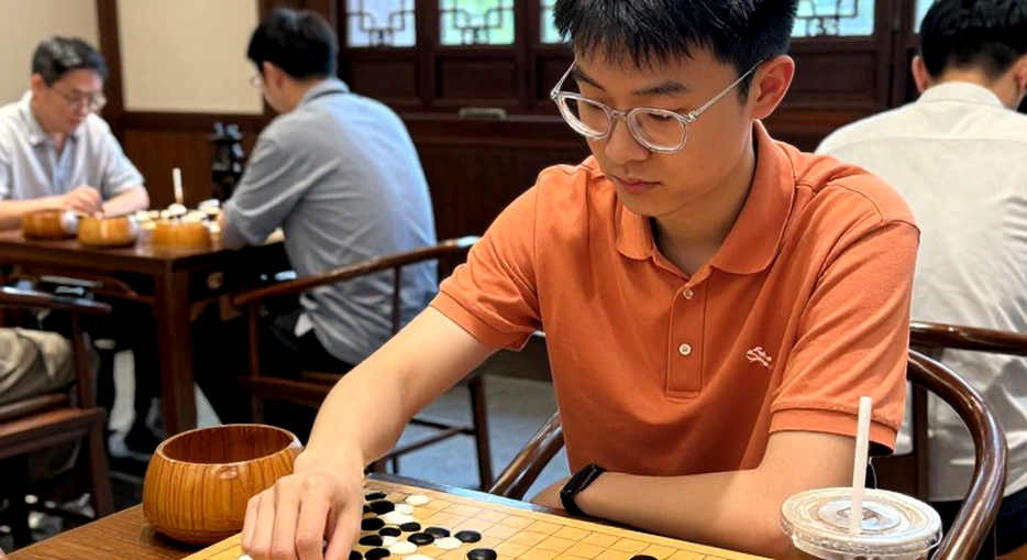 Giải Cờ Vua Toàn Cầu 2026: Carlsen Trở Lại, Lịch Thi Đấu Chồng Chéo Và Những Ẩn Số Chiến Thuật Giải Cờ Vua Toàn Cầu 2026: Carlsen Trở Lại, Lịch Thi Đấu Chồng Chéo Và Những Ẩn Số Chiến Thuật