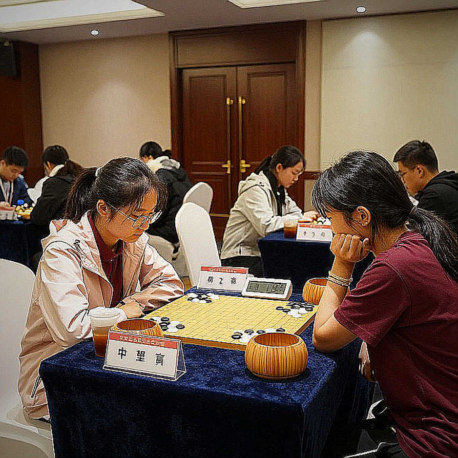 ChessBase Magazine số 225: Khi cái tên Bent Larsen gánh cả một sản phẩm