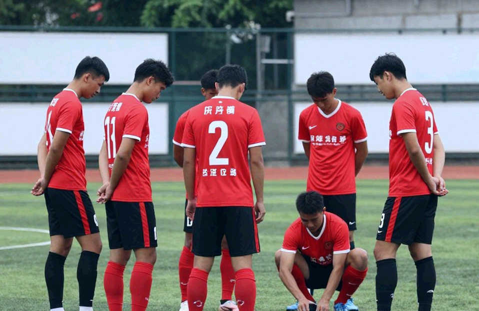 U20 Việt Nam bị loại khỏi VCK châu Á: Lời xin lỗi của đội trưởng và HLV chưa thể xoa dịu những câu hỏi chiến thuật U20 Việt Nam bị loại khỏi VCK châu Á: Lời xin lỗi của đội trưởng và HLV chưa thể xoa dịu những câu hỏi chiến thuật