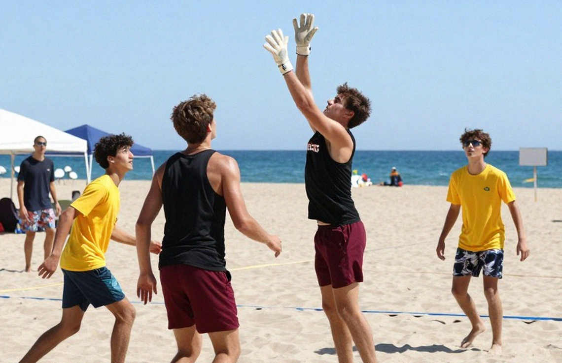 Ba trận giống hệt nhau: U23 Việt Nam và lỗ hổng không nằm ở hàng công Ba trận giống hệt nhau: U23 Việt Nam và lỗ hổng không nằm ở hàng công